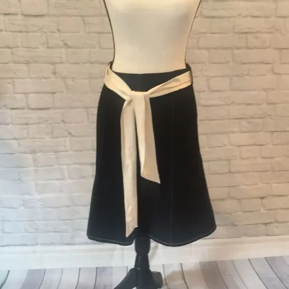 Arden B, Black Knee-Length Skirt w/White Stitching and Silk Ribbon Belt - Size 0 - Picture 2 of 11